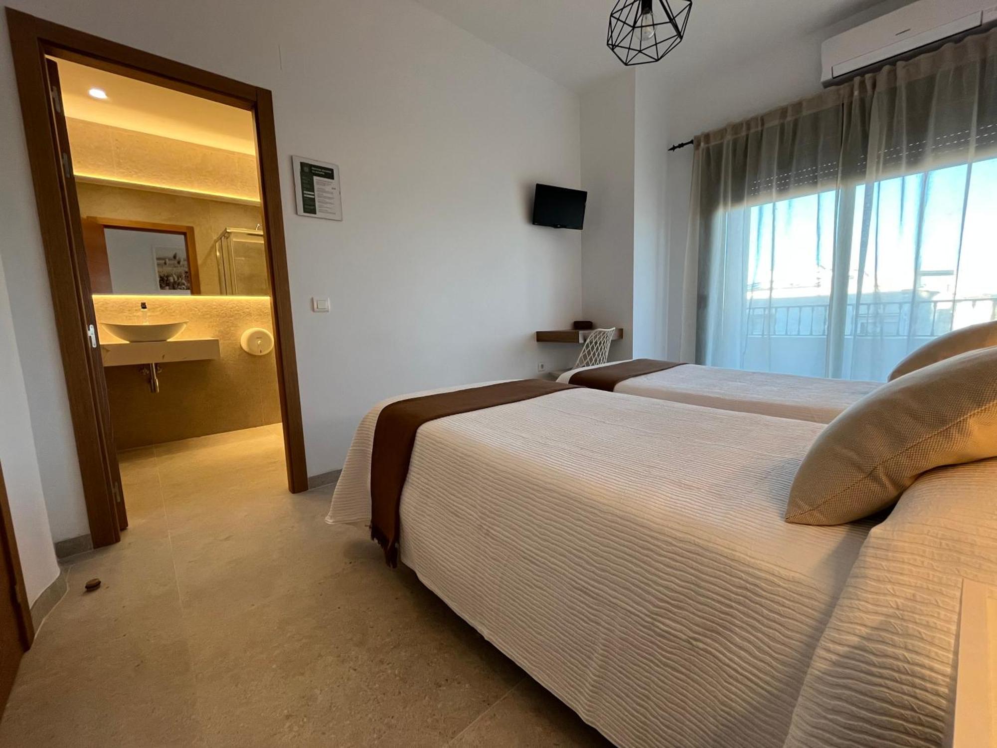 Hostal Parador De Los Llanos Torreorgaz Eksteriør bilde