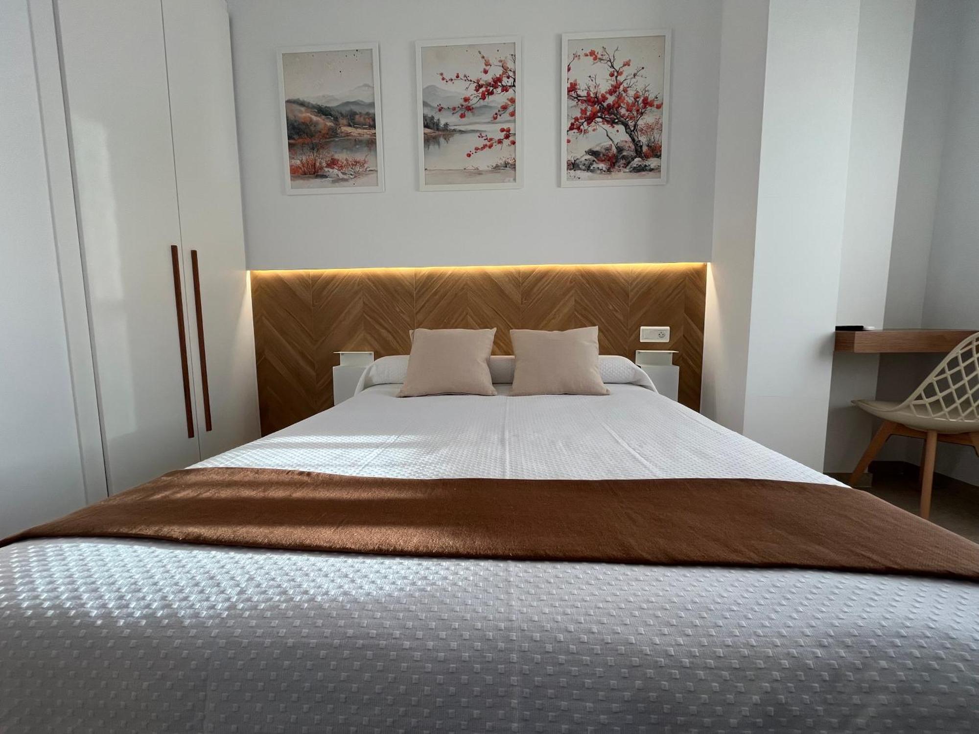 Hostal Parador De Los Llanos Torreorgaz Eksteriør bilde